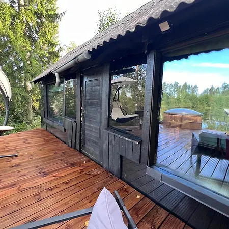 Chalet Black House In The Forest With Hot Tube And Theater For Movies Lici (Talsi)